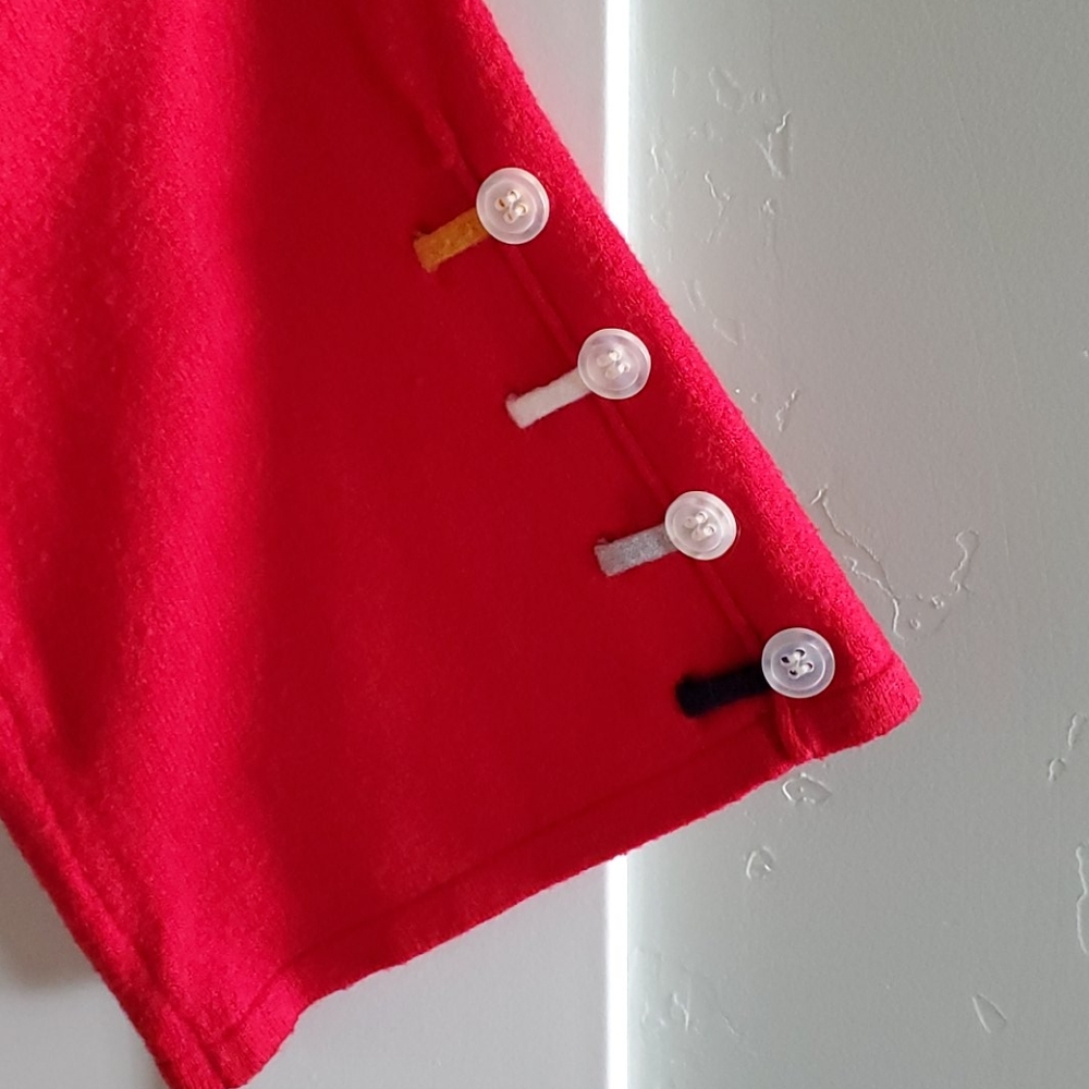 Top - Picture 2 of 3